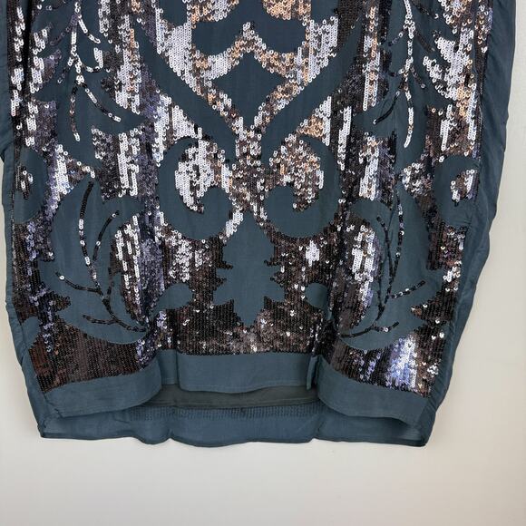 Velvet Graham Spencer Gray Crepe Delphinia Shift Sequins Mini Dress - Size M - Picture 5 of 10